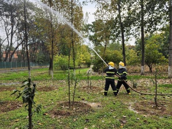半坡博物馆开展“119”消防日消防安全警示培训暨应急灭火演练